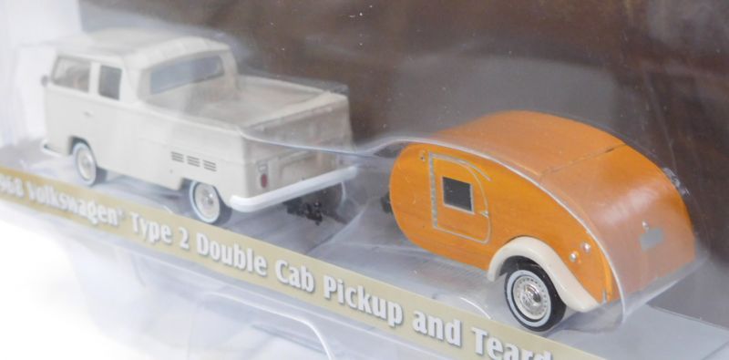 画像: 2017 GREENLIGHT - HITCH & TOW S10 【1968 VOLKSWAGEN TYPE 2 DOUBLE CAB PICKUP AND TEARDROP TRAILER】 CREAM-ORANGE/RR