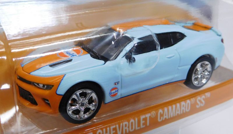 画像: 2017 GREENLIGHT HOBBY EXCLUSIVE 【"GULF" 2017 CHEVROLET CAMARO SS】 LT.BLUE/RR