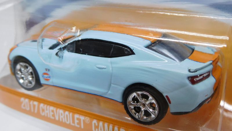 画像: 2017 GREENLIGHT HOBBY EXCLUSIVE 【"GULF" 2017 CHEVROLET CAMARO SS】 LT.BLUE/RR