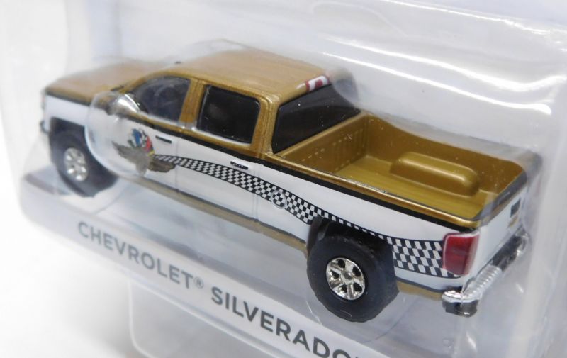 画像: 2017 GREENLIGHT HOBBY EXCLUSIVE 【"INDIANAPOLIS MOTOR SPEEDWAY" CHEVROLET SILVERADO】  GOLD/RR