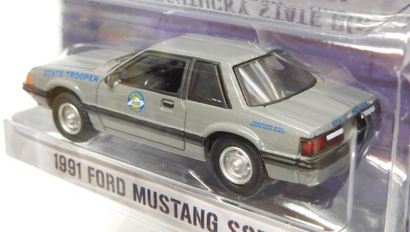 画像: 2017 GREENLIGHT HOT PURSUIT S23 【1991 FORD MUSTANG SSP】 DK.GRAY/RR (KENTUCKY STATE POLICE)