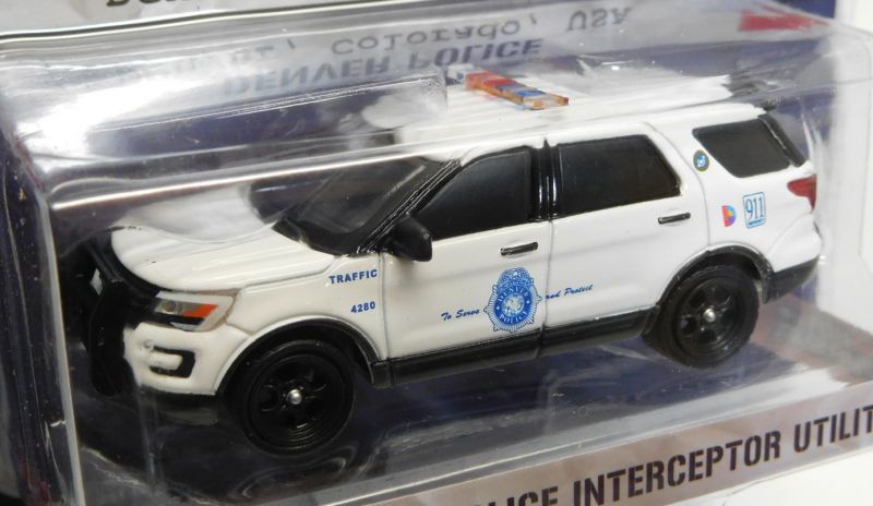 画像: 2017 GREENLIGHT HOT PURSUIT S23 【2016 FORD POLICE INTERCEPTOR UTILITY】 WHITE-BLACK/RR (DENVER POLICE)