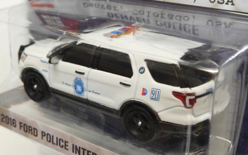 画像: 2017 GREENLIGHT HOT PURSUIT S23 【2016 FORD POLICE INTERCEPTOR UTILITY】 WHITE-BLACK/RR (DENVER POLICE)