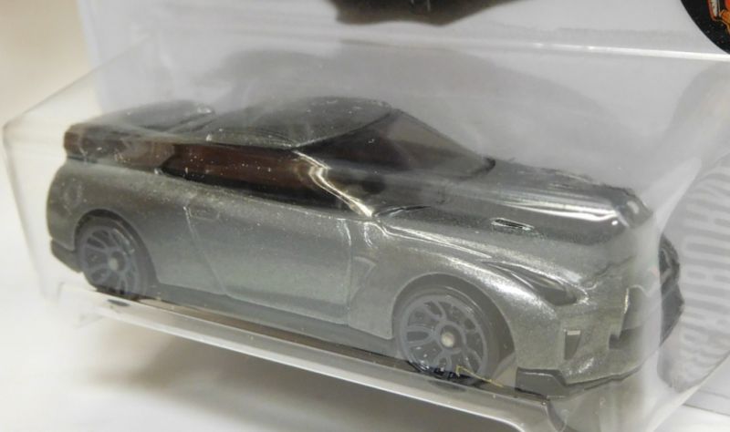 画像: 【'17 NISSAN GT-R (R35)】 GUNMET/J5 (NEW CAST)