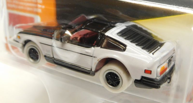 画像: 2017 JOHNNY LIGHTNING - CLASSIC GOLD COLLECTION MIJO EXCLUSIVE 【1980 DATSUN 280ZX 10th ANNIVERSARY】 WHITE-BLACK/RR (WHITE LIGHTNING)