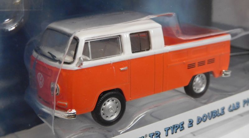 画像: 2017 GREENLIGHT HOLLYWOOD HITCH & TOW S3【GREMLINS】 1972 VW T2 TYPE2 DOUBLE CAB PICK-UP/1967 VW BEETLE/ ENCLOSED CAR HAULER