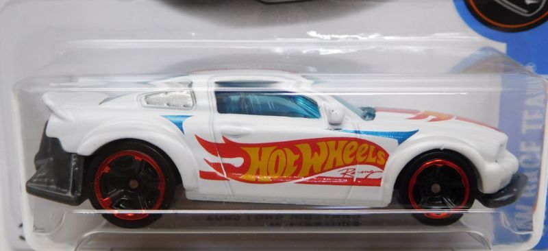 画像: 【2005 FORD MUSTANG SEMA】 R.T.WHITE/MC5 (ギミック有） (KMART EXCLUSIVE)