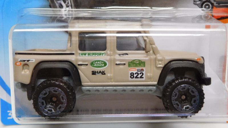 画像: 【'15 LAND ROVER DEFENDER DOUBLE CAB】 TAN/BLOR (NEW CAST)