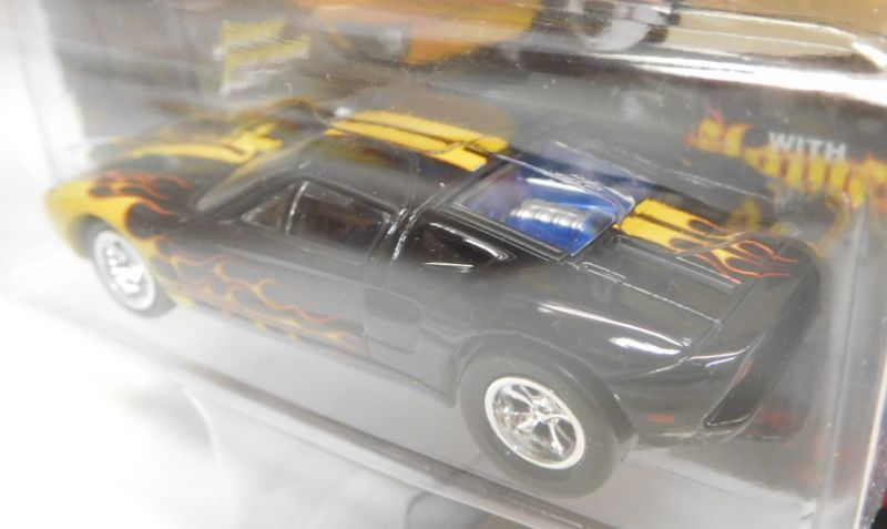 画像: 2017 JOHNNY LIGHTNING - STREET FREAKS S1 【2005 FORD GT】 BLACK (BLACK WITH FLAMES)