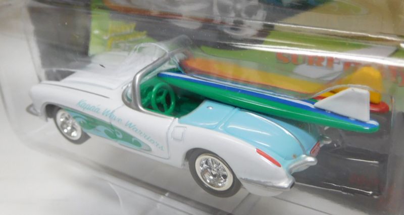 画像: 2017 JOHNNY LIGHTNING - STREET FREAKS S1 【1958 CORVETTE】 WHITE (SURF RODS)