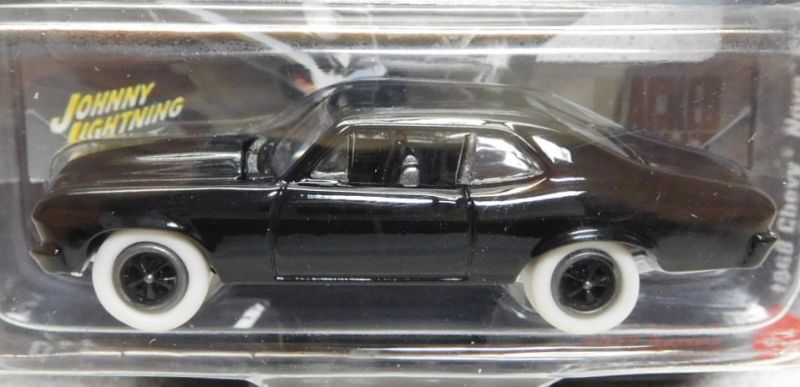 画像: 2017 JOHNNY LIGHTNING - STREET FREAKS S3 【1968 CHEVY NOVA SS】 BLACK/RR (BLACKED OUT)(WHITE LIGHTNING)