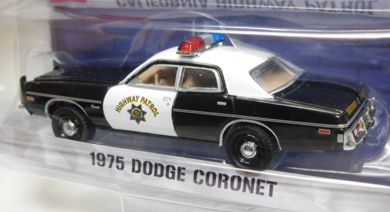 画像: 2017 GREENLIGHT HOT PURSUIT S24 【1975 DODGE CORONET】 BLACK-WHITE/RR (CALIFORNIA HIGHWAY PATROL)