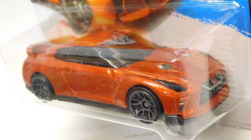 画像: 【'17 NISSAN GT-R (R35)】 MET.ORANGE/J5 (NEW CAST)(インターナショナル・ショートカード）