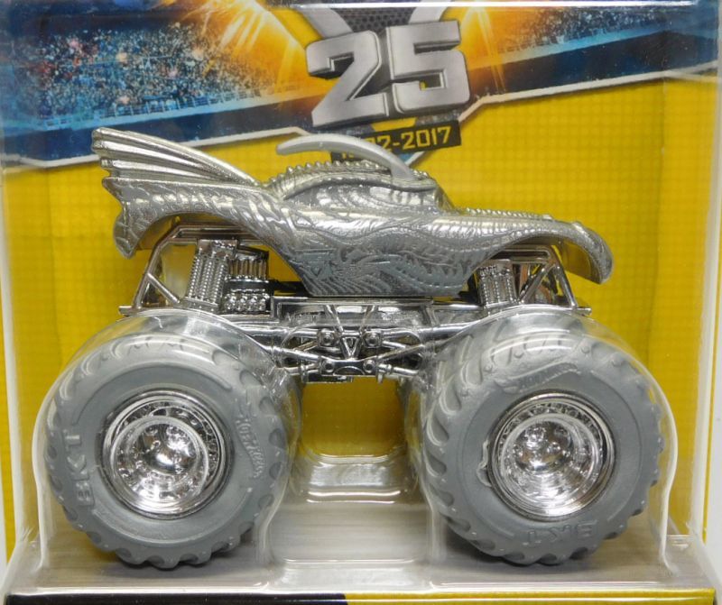 画像: 2017 MONSTER JAM 25th SILVER COLLECTION 【DRAGON】 SILVER (予約不可）