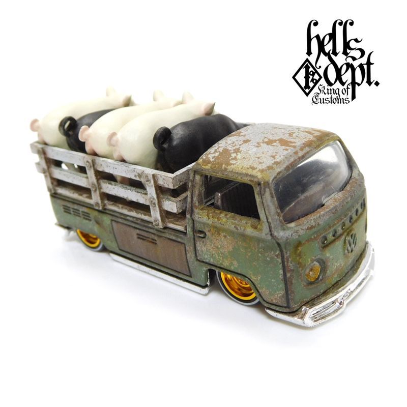 画像: HELLS DEPT 2017 - カツヌマ製作所 【VOLKSWAGEN T2 "PIG UP"(1) (完成品)】GREEN/RR（送料サービス適用外）