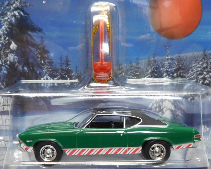 画像: 2017 GREENLIGHT HOLIDAY ORNAMENTS S2 【1968 CHEVROLET CHEVELLE SS】 GREEN/RR