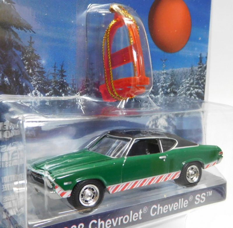 画像: 2017 GREENLIGHT HOLIDAY ORNAMENTS S2 【1968 CHEVROLET CHEVELLE SS】 GREEN/RR