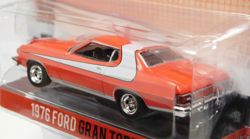 画像: 2017 GREENLIGHT HOLLYWOOD SERIES 18 【1976 FORD GRAN TORINO】 RED/RR (STARSKY & HUTCH) 