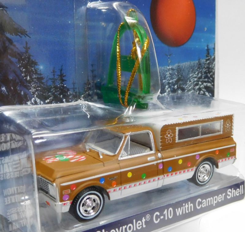 画像: 2017 GREENLIGHT HOLIDAY ORNAMENTS S2 【1972 CHEVROLET C-10 WITH CAMPER SHELL】 CHOCOLATE/RR