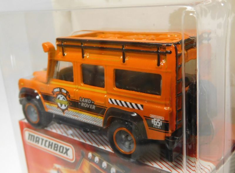 画像: 2018 MATCHBOX GLOBE TRAVELERS 【LAND ROVER DEFENDER 110】 ORANGE/RR