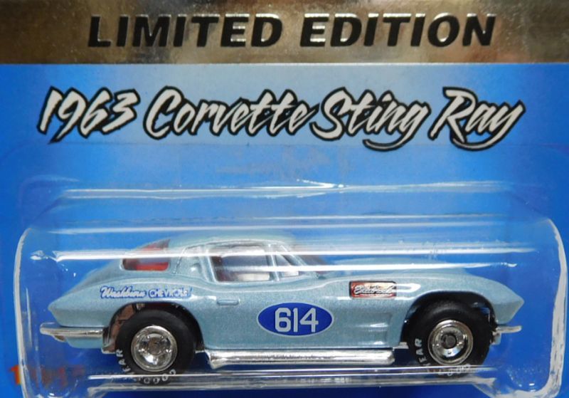 画像: 1997  EDELBROCK EXCLUSIVE 【1993 CORVETTE STING RAY】　LT.BLUE/RR