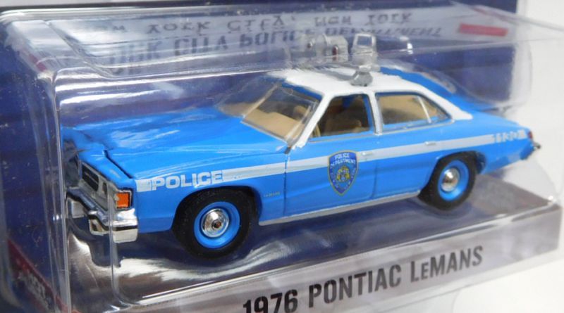 画像: 2018 GREENLIGHT HOT PURSUIT S25 【1976 PONTIAC LE MANS】 BLUE/RR (NEW YORK CITY POLICE DEPARTMENT)