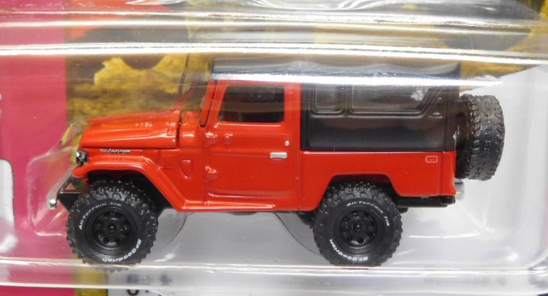 画像: 2017 JOHNNY LIGHTNING - CLASSIC GOLD COLLECTION R4B 【1980 TOYOTA LAND CRUISER】 RED-BLACK/RR