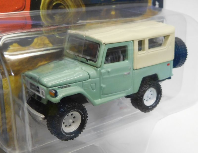 画像: 2017 JOHNNY LIGHTNING - CLASSIC GOLD COLLECTION "MIJO EXCLUSIVE" 【1980 TOYOTA LAND CRUISER】 PALE.LT.GREEN-BEIGE/RR