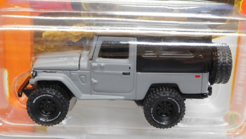 画像: 2017 JOHNNY LIGHTNING - CLASSIC GOLD COLLECTION "MIJO EXCLUSIVE" 【1980 TOYOTA LAND CRUISER】 FLAT GRAY-BLACK/RR