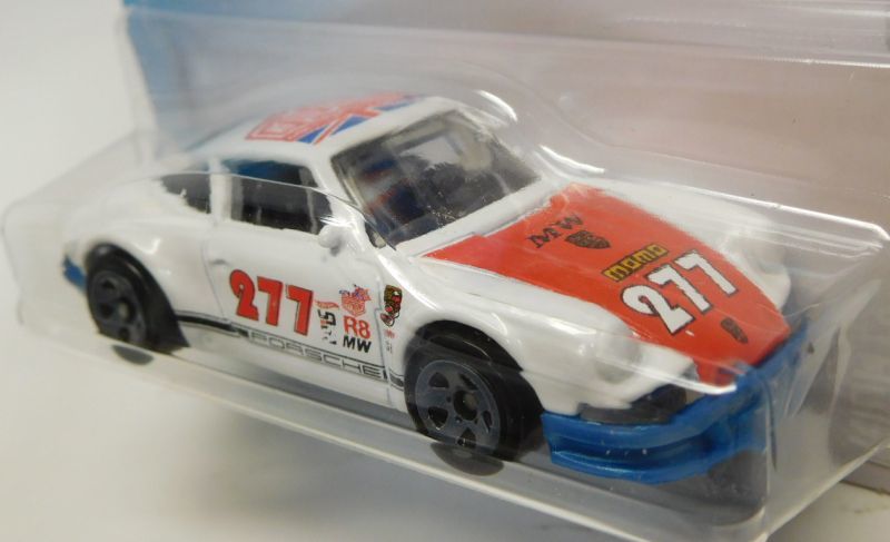 画像: 【"URBAN OUTLAW" '71 PORSCHE 911 (BLUEシャーシ）】 WHITE/5SP(NEW CAST)