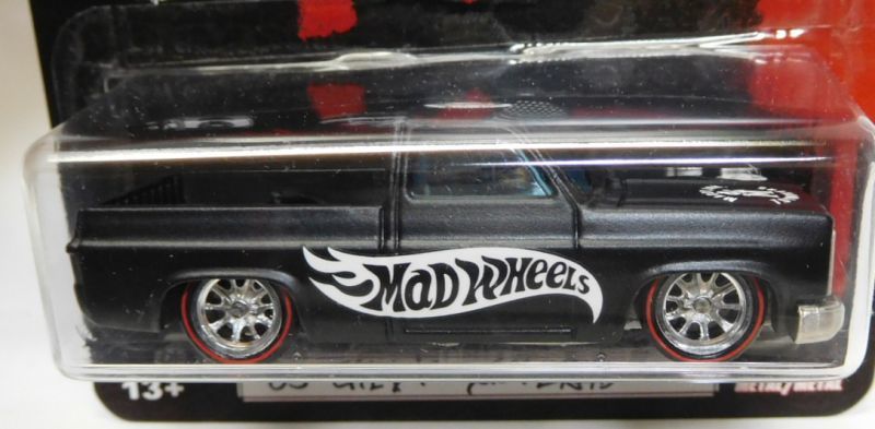 画像: MAD WHEELS (マッドホイール） 【'83 CHEVY SILVERADO with MONOEYEシャーシ(カスタム完成品）】 FLAT BLACK(WHITE TAMPO)/RR （送料サービス適用外） 