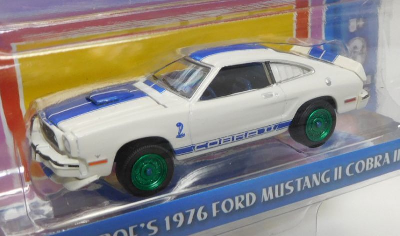 画像: 2018 GREENLIGHT HOLLYWOOD SERIES 19 【JILL MUNROE'S 1976 FORD MUSTANG II COBRA II】 WHITE/RR (CHARLIE'S ANGELS) (GREEN MACHINE)