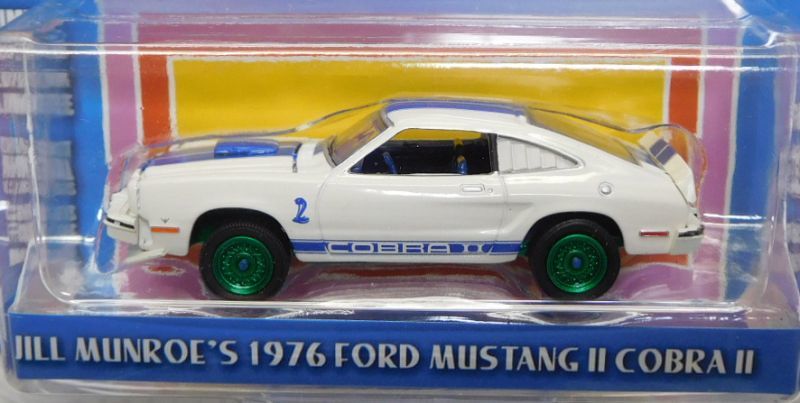 画像: 2018 GREENLIGHT HOLLYWOOD SERIES 19 【JILL MUNROE'S 1976 FORD MUSTANG II COBRA II】 WHITE/RR (CHARLIE'S ANGELS) (GREEN MACHINE)