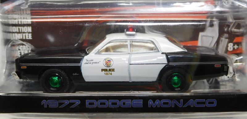 画像: 2018 GREENLIGHT HOLLYWOOD SERIES 19 【1977 DODGE MONACO】 BLACK-WHITE/RR (THE TERMINATOR) (GREEN MACHINE)