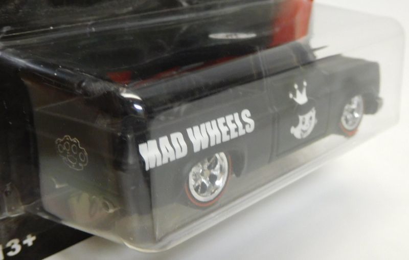 画像: MAD WHEELS (マッドホイール） 【'83 CHEVY SILVERADO with MONOEYEシャーシ(カスタム完成品）】 FLAT BLACK/RR （送料サービス適用外） 