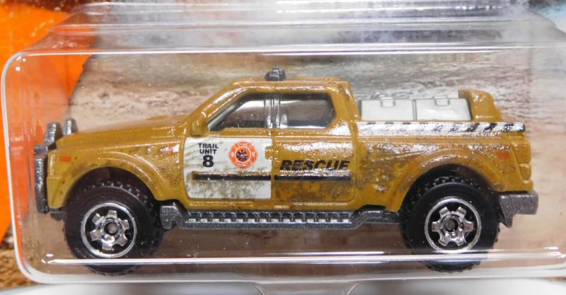 画像: 2017 MATCHBOX COLOR CHANGERS 【EMERGENCY RESCUE 4X4】 WHITE-BROWN