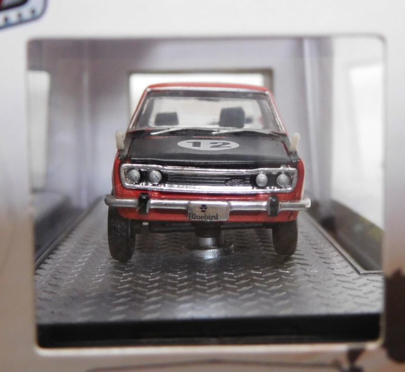 画像: 2017 M2 MACHINES AUTO-JAPAN 【"WALMART EXCLUSIVE" 1969 NISSAN BLUEBIRD 1600 SSS - カストム】 RED-BLACK/RR