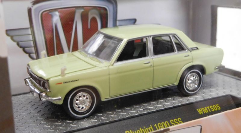 画像: 2017 M2 MACHINES AUTO-JAPAN 【"WALMART EXCLUSIVE" 1969 NISSAN BLUEBIRD 1600 SSS】 WHITEGREEN/RR