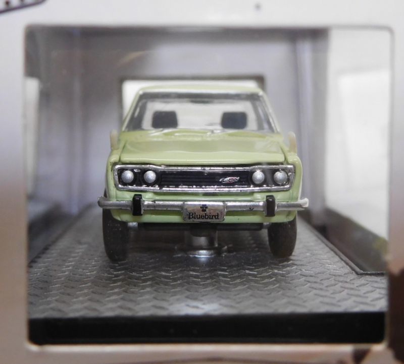 画像: 2017 M2 MACHINES AUTO-JAPAN 【"WALMART EXCLUSIVE" 1969 NISSAN BLUEBIRD 1600 SSS】 WHITEGREEN/RR