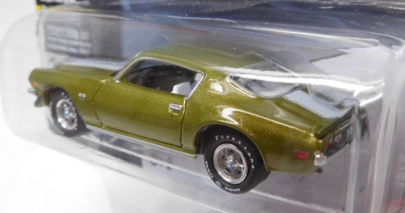 画像: 2017 JOHNNY LIGHTNING - CLASSIC GOLD COLLECTION R4A 【1970 CHEVY CAMARO RS/SS】 OLIVE/RR