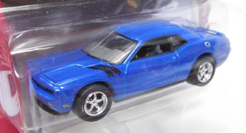 画像: 2017 JOHNNY LIGHTNING - CLASSIC GOLD COLLECTION R4B 【2010 DODGE CHALLENGER R/T】 BLUE/RR