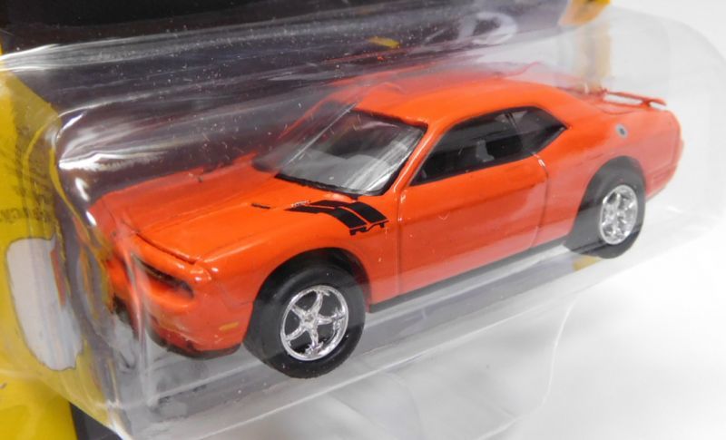 画像: 2017 JOHNNY LIGHTNING - CLASSIC GOLD COLLECTION R4A 【2010 DODGE CHALLENGER R/T】 ORANGE/RR