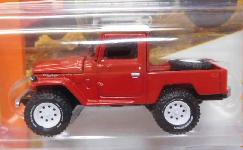 画像: 2017 JOHNNY LIGHTNING - CLASSIC GOLD COLLECTION "MIJO EXCLUSIVE" 【1980 TOYOTA LAND CRUISER "OPEN BACK"】 RED/RR