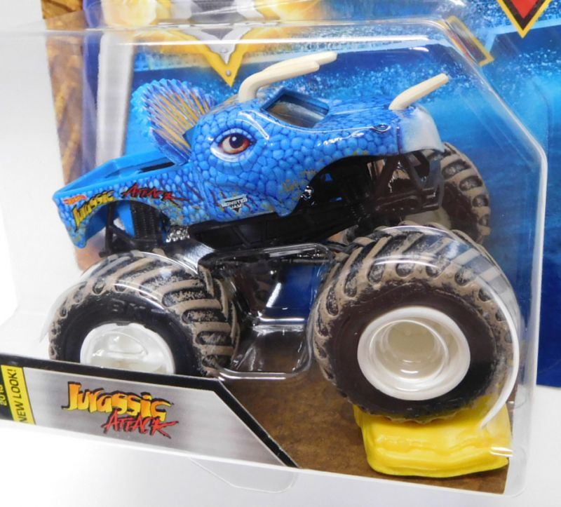 画像: 2018 MONSTER JAM includes RE-CRUSHABLE CAR! 【JURASSIC ATTACK】 LT.BLUE (MUD)