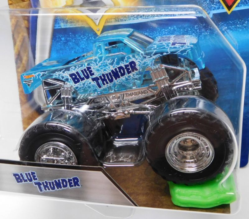 画像: 2018 MONSTER JAM includes RE-CRUSHABLE CAR! 【BLUE THUNDER】 CLEAR BLUE (X-RAY BODY)