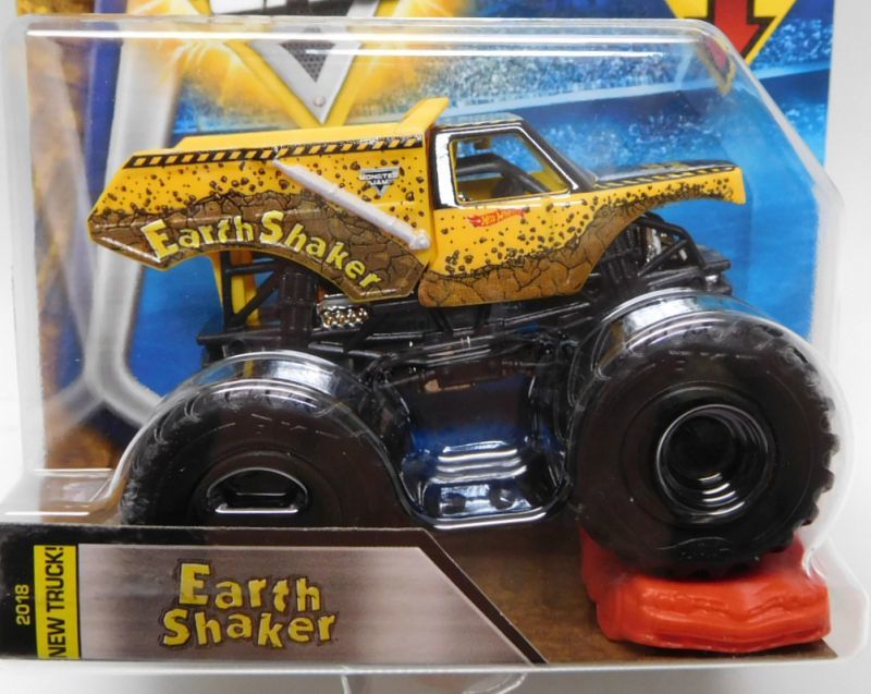 画像: 2018 MONSTER JAM includes RE-CRUSHABLE CAR! 【EARTH SHAKER】 YELLOW (EPIC ADDITIONS)(2018 NEW TRACK!)