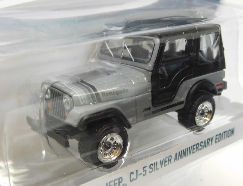 画像: 2018 GREENLIGHT ANNIVERSARY COLLECTION S6 【1979 JEEP CJ-5 SILVER ANNIVERSARY EDITION】 GRAY-BLACK/RR 