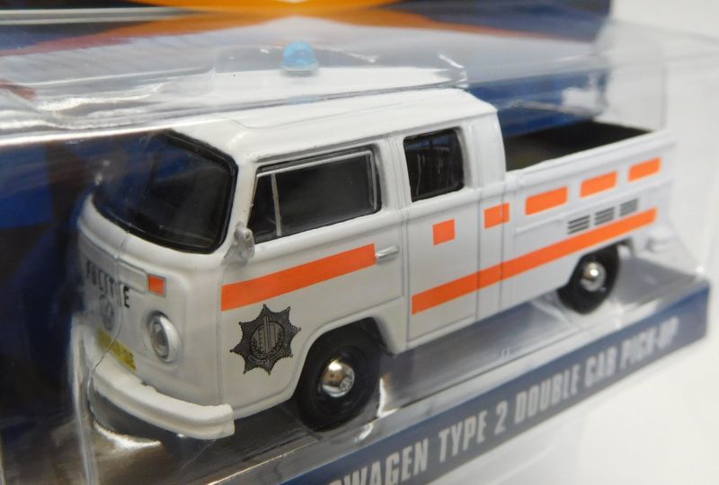 画像: 2018 GREENLIGHT CLUB V-DUB S6 【1977 VOLKSWAGEN TYPE 2 DOUBLE CAB PICK-UP】 WHITE/RR