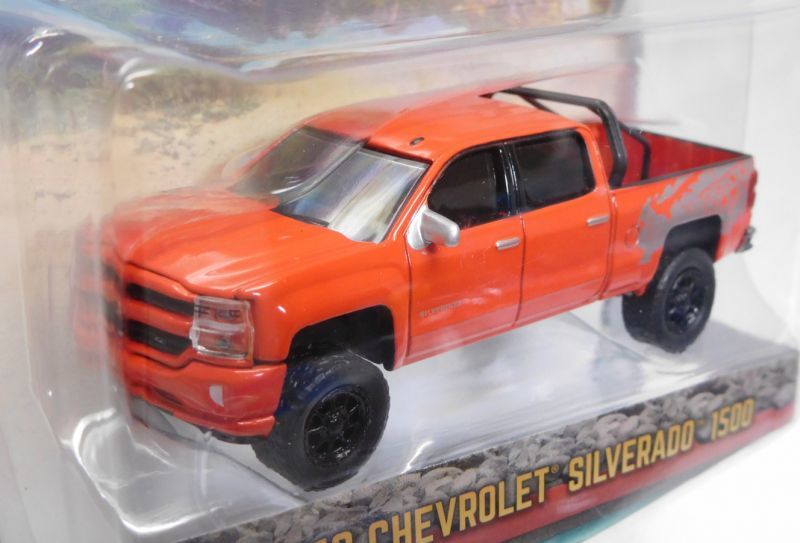 画像: 2018 GREENLIGHT ALL-TERRAIN S6 【2018 CHEVROLET SILVERADO 1500】  RED/RR