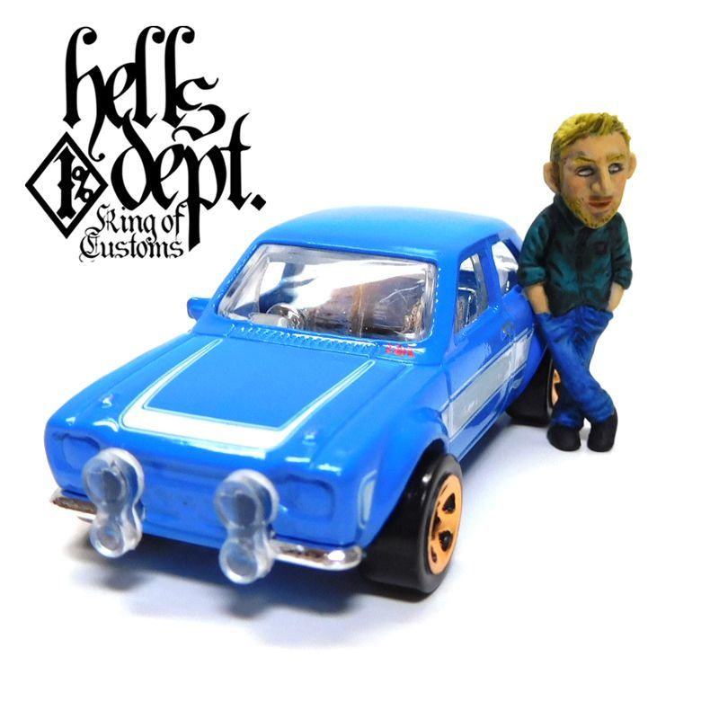 画像: HELLS DEPT 2018 【ブラちゃん with '70 FORD ESCORT RS1600　(ハンドペイント)】 レジン製 （送料サービス適用外）